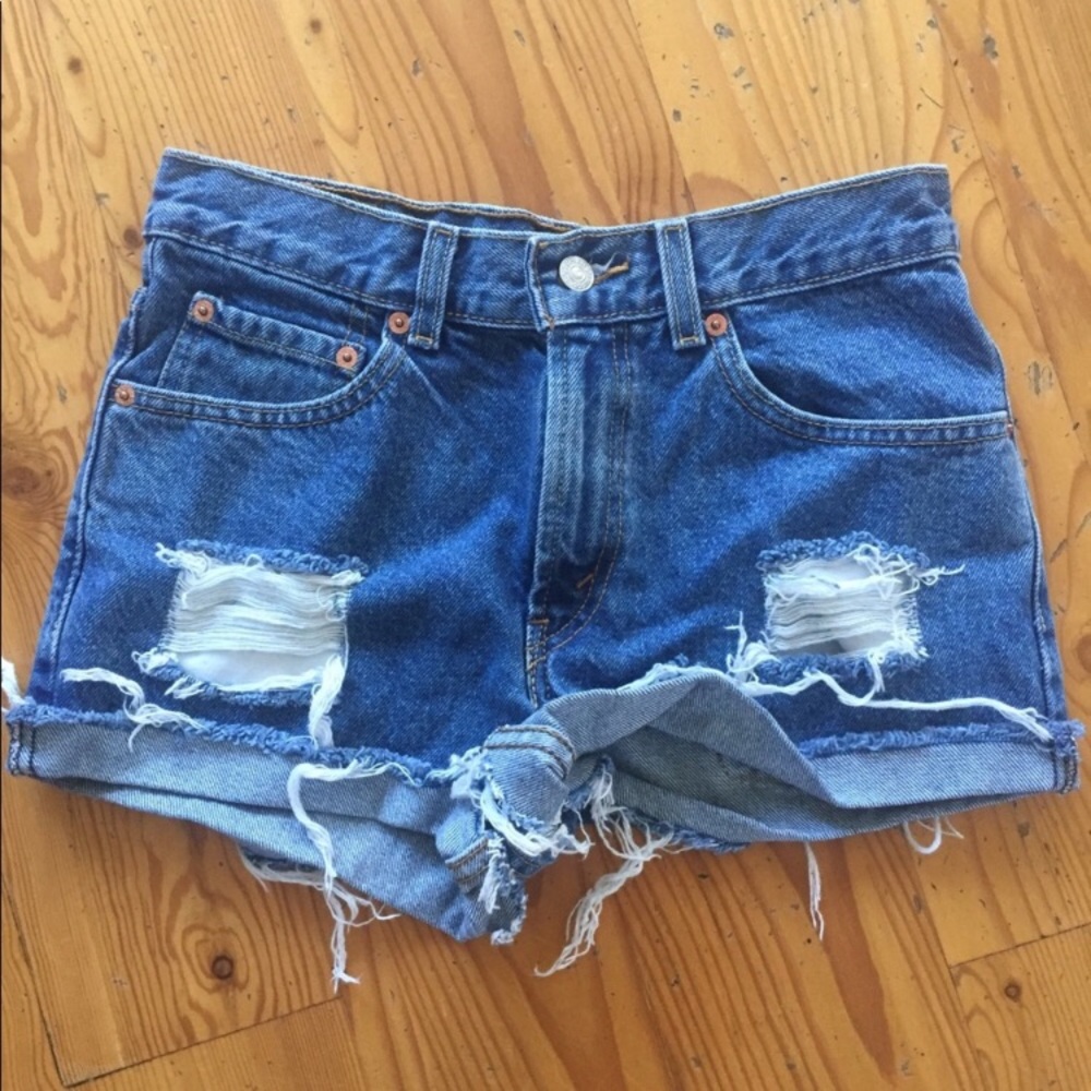 levi shorts